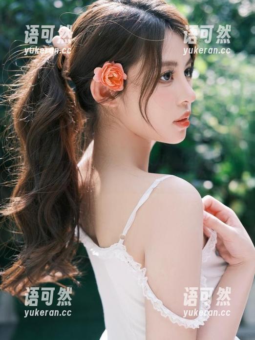 微密圈 - 捕捉万圣节的魔力：120斤的小王同学写真合集及网盘链接大公开