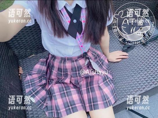 新年内衣全套图包，AT鲨不仅让你看到美丽，更带你体验欢乐的笑声！