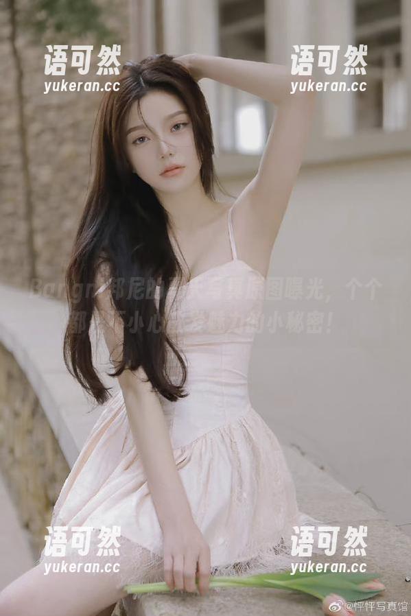 Bangni邦尼的夏天写真原图曝光，个个都是不小心散发魅力的小秘密！