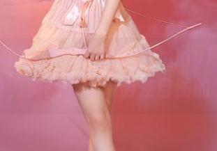 Feilin嗲囡囡 – 小蛮妖yummy户外高清写真集，美图带你漫游在自然的怀抱中