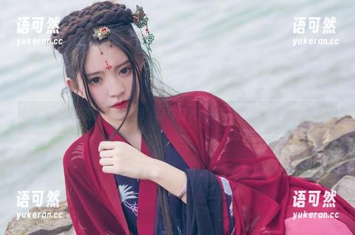Kettoe御姐私人写真美图，让你轻松拥有专属壁纸，展现独特风格