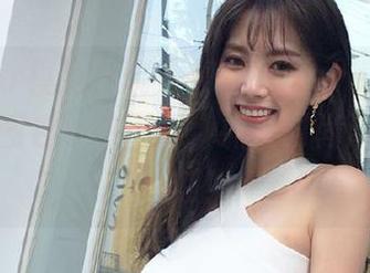 MFStar模范学院 – 柳侑绮Sevenbaby高跟鞋图包火热更新，抓住时尚潮流的每一刻！