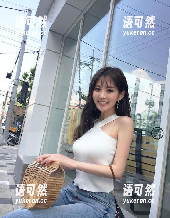 MFStar模范学院 - 柳侑绮Sevenbaby高跟鞋图包火热更新，抓住时尚潮流的每一刻！