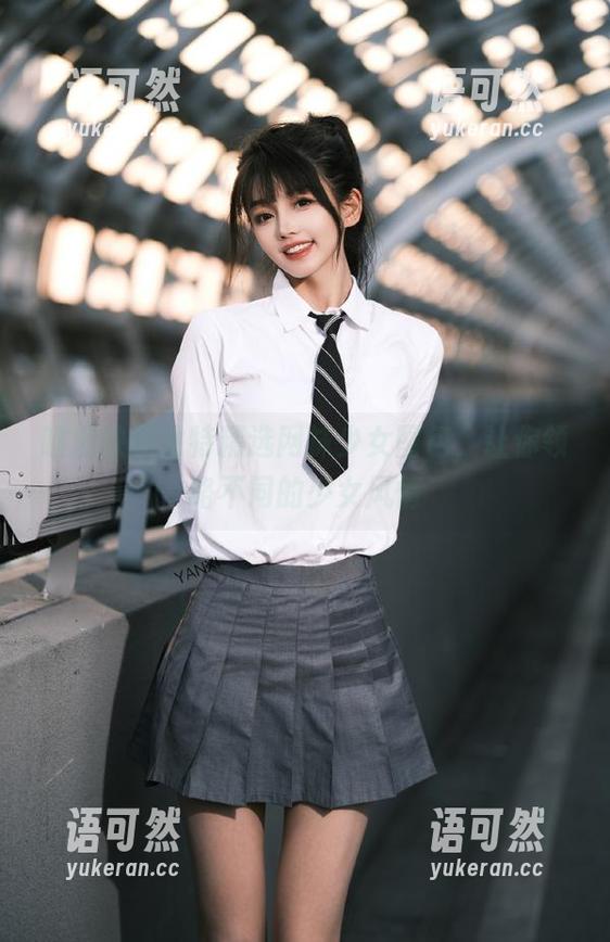 喵糖映画独特精选网袜少女图包，让你领略不同的少女风情