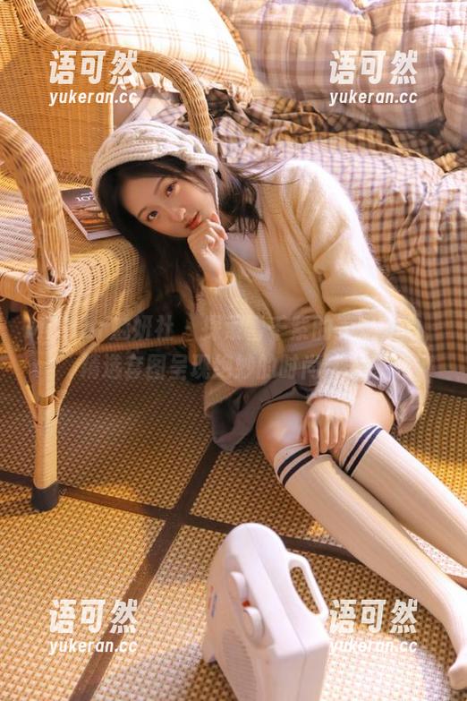 MiStar魅妍社 - 探索雪千紫的美足魅力，精选套图呈现绝妙的时尚艺术感