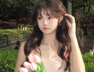 MiiTao蜜桃社 – 梦乃Mandy的私房图集：“棉袜”带来的温馨与时尚碰撞