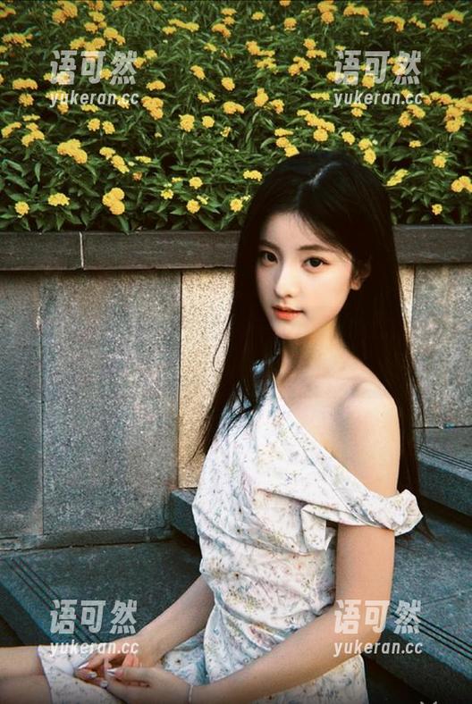 MiiTao蜜桃社 - 缇娜美Tinami镂空写真全集火热下载中，带你进入她的艺术世界！