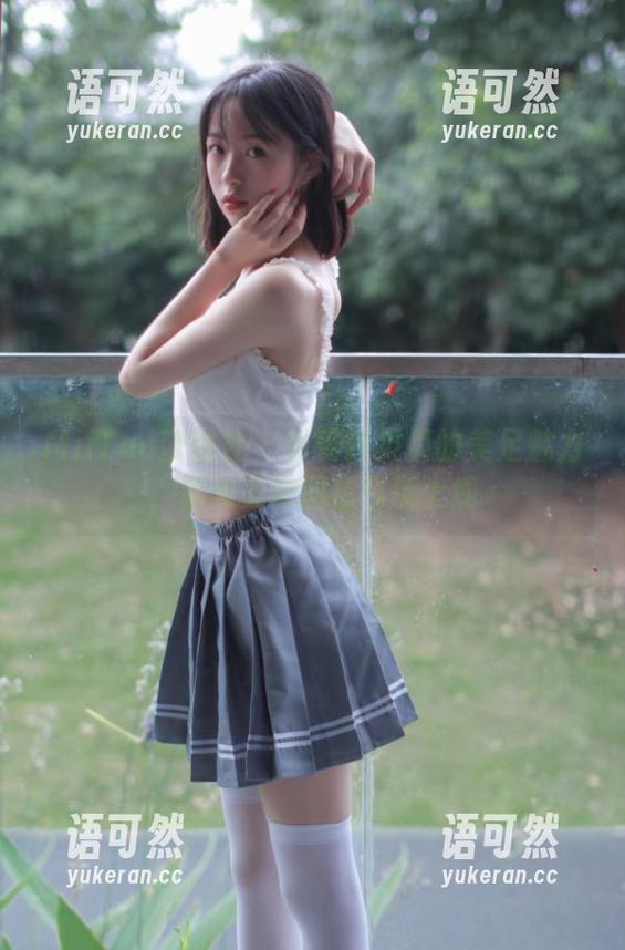 MiiTao蜜桃社-韩贝贝 MiiTao蜜桃社 - 享受韩贝贝的美足魅力,精美美图图包今夜上线