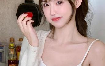 MintYe薄荷叶 – Lunana_lee私人摄影作品：妹妹的私拍写真带你领略别样的美学
