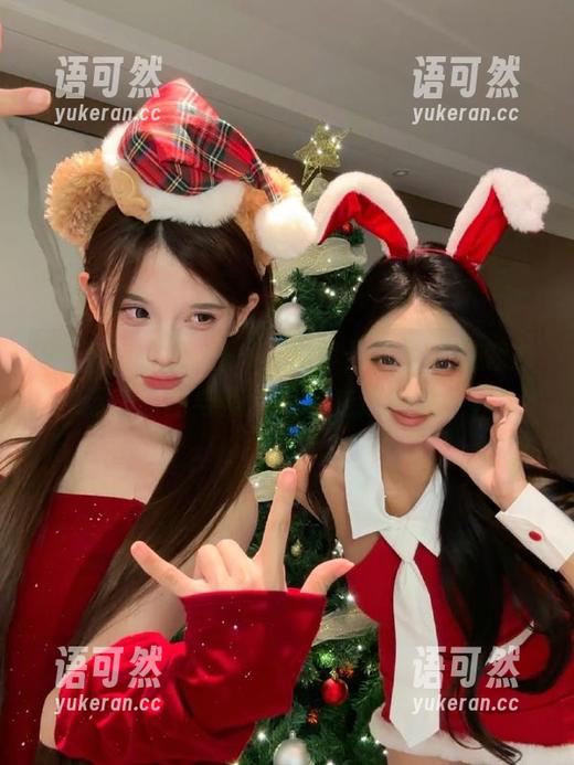 MyGirl美媛馆 - 一览李七喜的美足魅力：精美原图与照片带你走进她的世界！