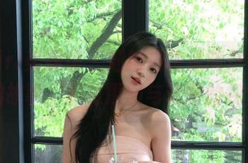 MyGirl美媛馆 – 细腻描绘沫晓伊baby的旅拍故事，纵览原图与套图的视觉盛宴