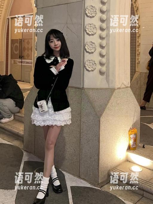MyGirl美媛馆 - 王馨瑶灰丝作品精选图库，捕捉光影中的优雅与灵动
