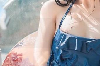 QingDouKe青豆客 – 这白裙真是绝了！赵小米Kitty的写真套图让人欲罢不能！