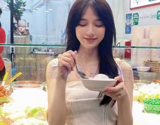 探索Sia(시아)的Paranhosu影集Vol.7：在线查看粉色草的唯美图片