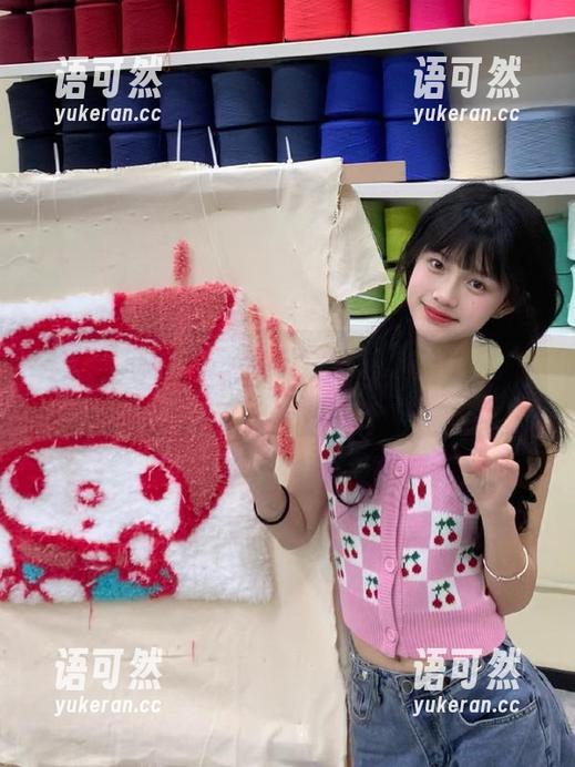 TGOD推女神 - 晓艾fafa御姐写真合集：瞬间定格的优雅气质与甜美微笑！