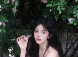UGirls尤果网 – 时光中的Angela楚楚天使：不可错过的精美写真与图包分享