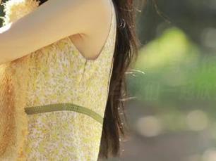 UGirls尤果网 – 信悦儿制服写真作品大放送，快来网盘下载与我们一起欣赏！