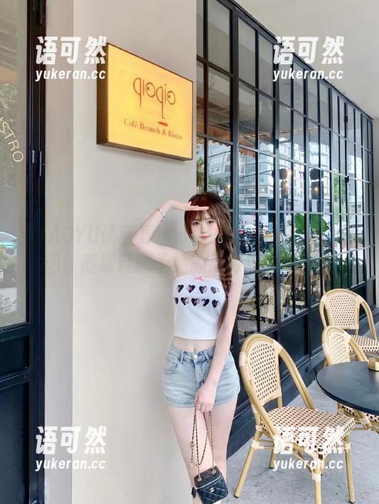 XIAOYU语画界 - 小海臀Rena的私房美图：高跟鞋赋予她的无限魅力与自信