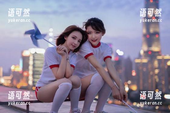 XIAOYU语画界 - 小海臀Rena的定制写真展：捕捉夏天里每一次心动的瞬间
