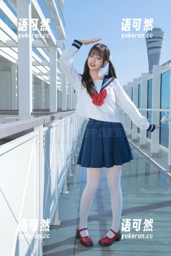 XIAOYU语画界 - 李丽莎为你定制的夏天图集，让你在热浪中找到清新之美