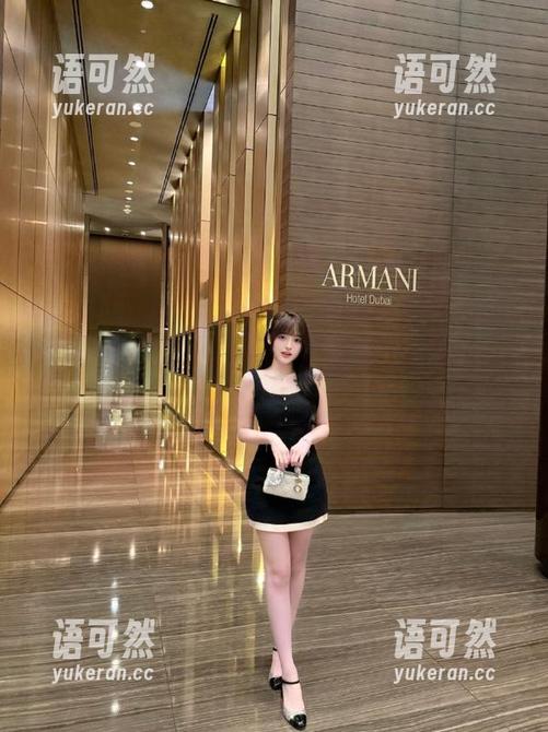 XIAOYU语画界 - 李丽莎全新高清写真集，尽览她无与伦比的美足艺术