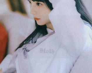 XIAOYU语画界 – 潘朵拉Laa牛仔裤大片：原图分享，让你领略她的时尚风格与个性魅力！