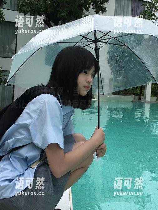 XIAOYU语画界 - 当程程程遇见夏天，带来让人无法抗拒的写真与精致图片，快来一睹为快！
