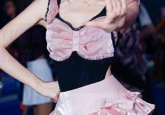 XIAOYU语画界 – 绯月樱-Cherry裤里丝写真资源在线发布，带您领略不一样的魅力