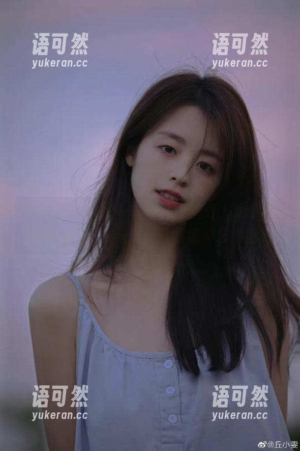 Xiuren秀人网 - 在浴缸中畅游：乔伊joy的写真作品集与原图带你感受艺术魅力