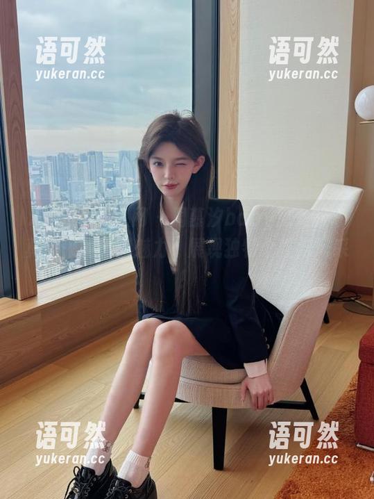 Xiuren秀人网 - 周慕汐baby兔女郎写真带来的原图魅力，展现独特个性与风采！