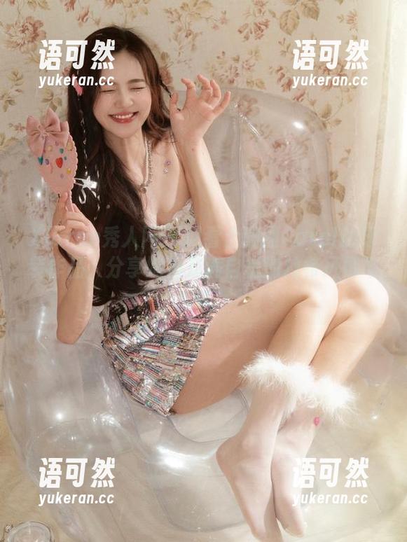 Xiuren秀人网 - 观看土肥圆Carol的泳装作品，分享她那充满自信的独特风情与魅惑！