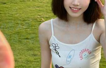 Xiuren秀人网 – 发现安妮Tess瑜伽写真中的灵动与柔美，快来下载享受吧！