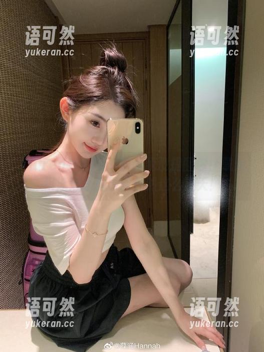 Xiuren秀人网 - 别说我没提醒你！戴允祺泳池写真原图居然这么逆天！