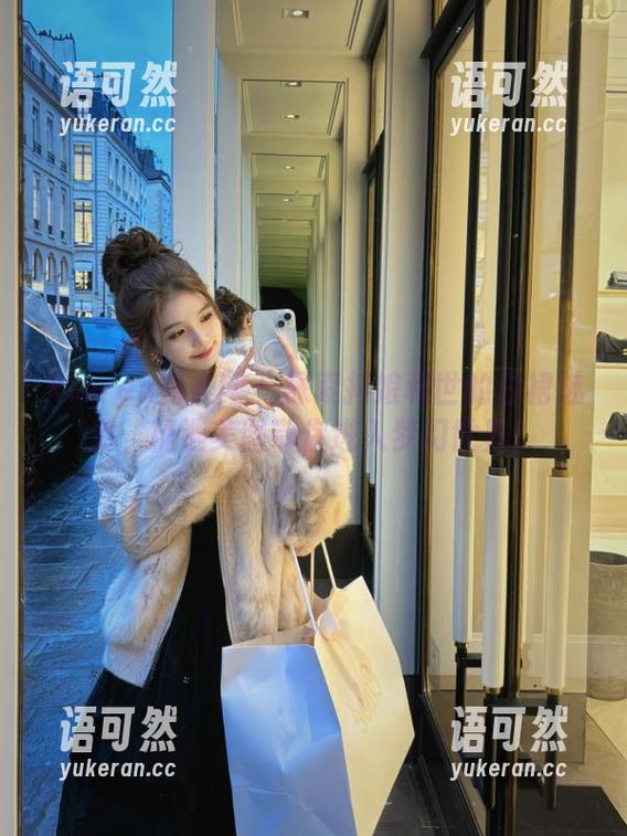 Xiuren秀人网 - 探索抖娘利世的白裙魅力，精选美图带你进入梦幻世界！