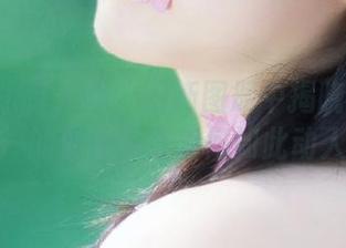 Xiuren秀人网 – 最新图册中揭晓：林乐一的白丝写真为何如此动人