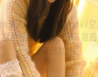 Xiuren秀人网 – 林文文yooki空姐写真特辑：别致图片欣赏，快来下载感受她的风情与魅力！