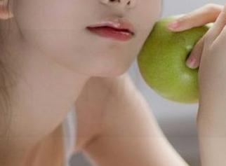 Xiuren秀人网 – 走进王馨瑶Yanni的黑白世界：美图呈现独特写真艺术之美，惊艳每一瞬