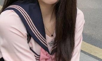 Xiuren秀人网 – 白白Alina的修女写真作品集：艺术与宗教的完美融合，给你惊喜无限