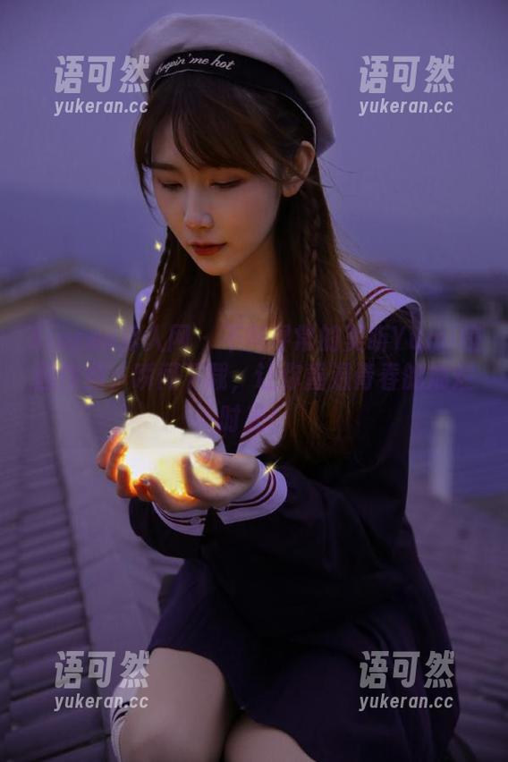 Xiuren秀人网 - 不同寻常的美昕Yumi校园作品，瞬间下载，让你重温青春的灿烂时光！