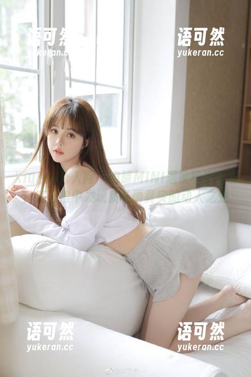 Xiuren秀人网 - 肉晴MINI居家写真精选：在日常中发现质朴而真实的动人之处