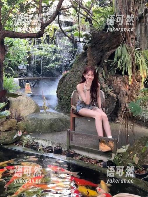 Xiuren秀人网 - 雨儿baby的天使写真套图合集，展现生活的五彩斑斓与不易