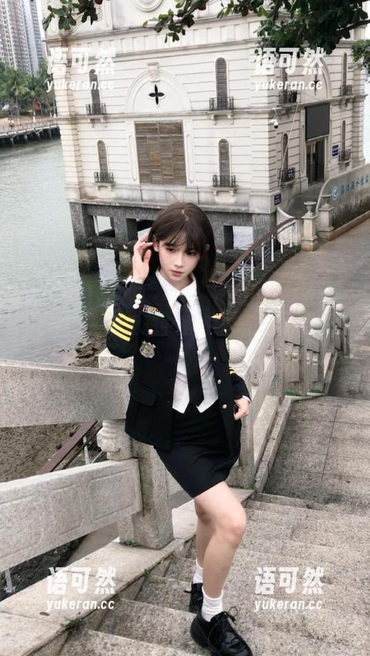Xiuren秀人网 - 在龙籹cool的长腿作品中，找到一双理想中的超级美腿，快来下载！