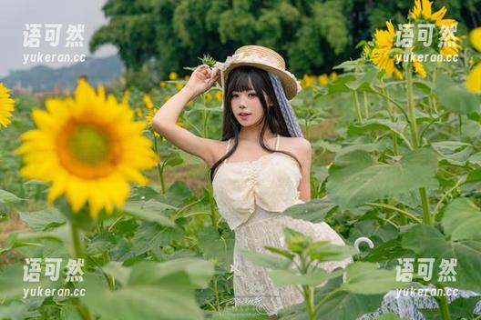 Yiko湿润兔带来最新长腿作品更新：无尽魅力尽在每一瞬间