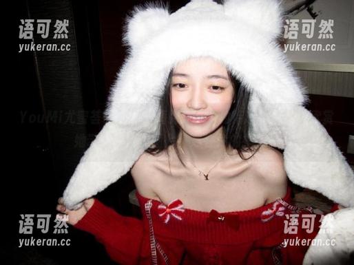 YouMi尤蜜荟 - 观看小海臀Rean独特泳装风格，欣赏她带来的精美图片，尽在你的指尖！