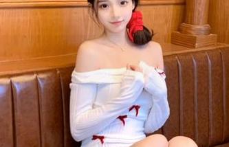 YouMi尤蜜荟 – 最新尤妮丝黑丝熟女气质图包，完全颠覆你对熟女的认知！