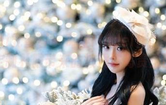 YouMi尤蜜荟 – 葛征Model作品专场：定制礼服带来的浪漫与高贵氛围