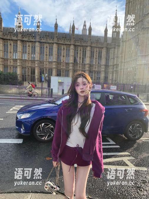 beautyleg - 掀开视觉的帷幕：Jennifer为大家呈现眼镜作品更新，时尚与个性的碰撞尽在其中！