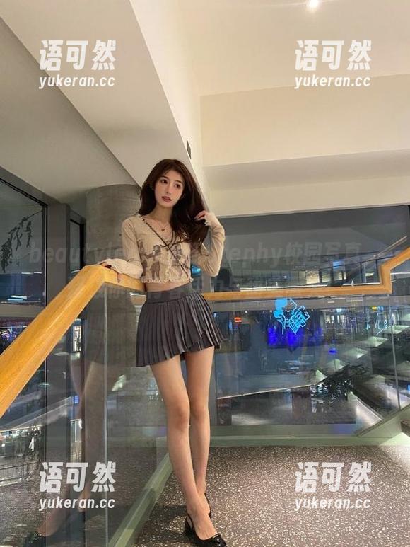 beautyleg - 最新Stephy校园写真，释放你的青春活力与甜美微笑！