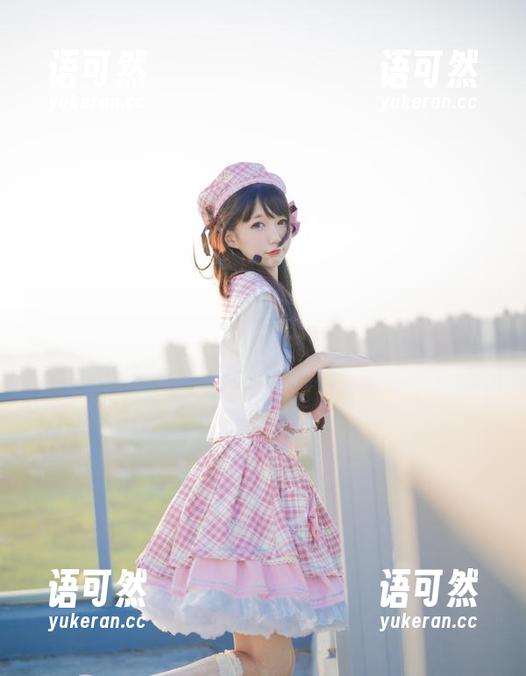 尽享nagisa魔物喵裸足之美，无圣光美图揭秘她最真实的一面！