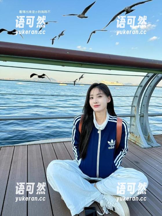 pans - 泳装季节来袭！卡卡的写真作品福利，让你的夏天更精彩！
